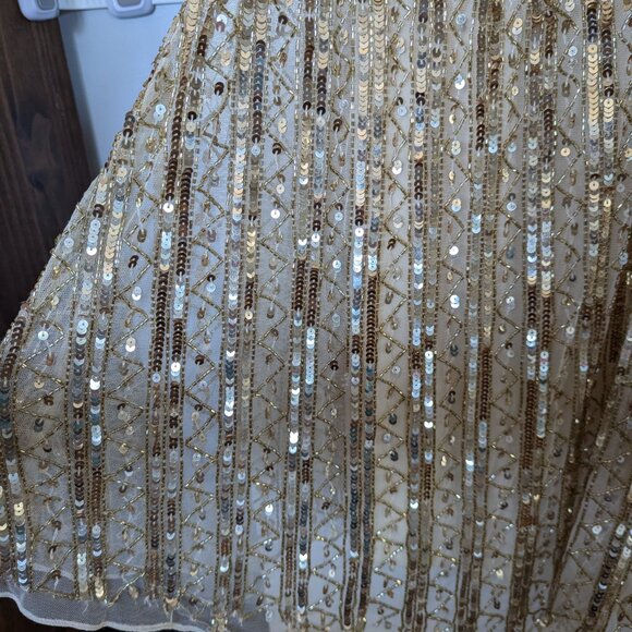 Mac Duggal Embellished Sequined Halter Strap Trumpet Gown Gold Nude Size 2 NWT - Picture 7 of 14